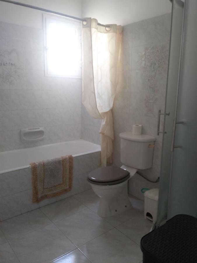 Appartamento Peaceful Townhouse With Private Pool Near The Sea Paphos Esterno foto